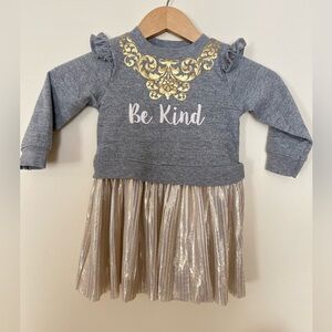 Bonnie Jean Toddler Girl Sweater Dress Metallic Knit Gold Gray 2T Pleats Holiday